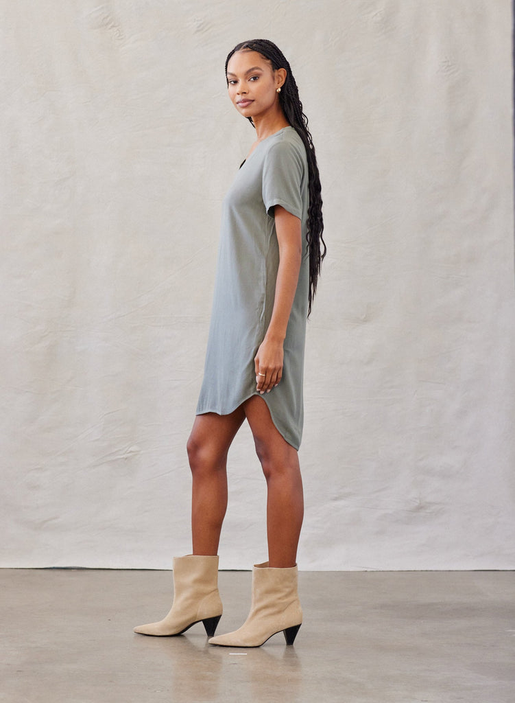 La Jolla V Neck Tee Dress Soft Army Bella Dahl Bella Dahl