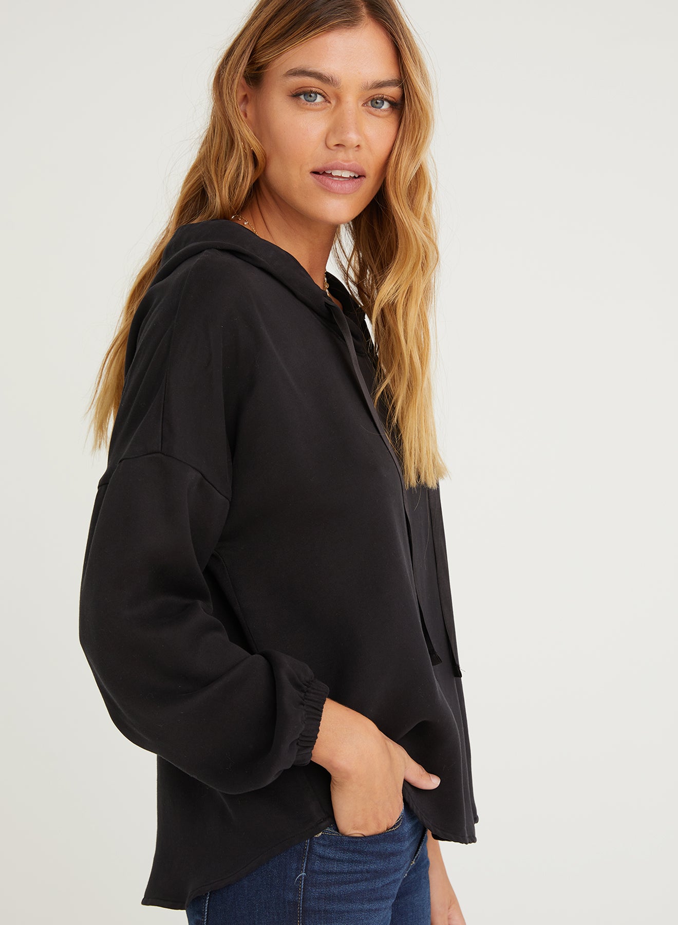 Long Sleeve V-Neck Hoodie - Black