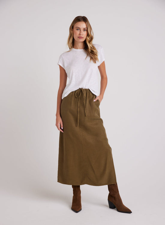 Bella DahlAna Side Slit Skirt - Basil GreenBottoms