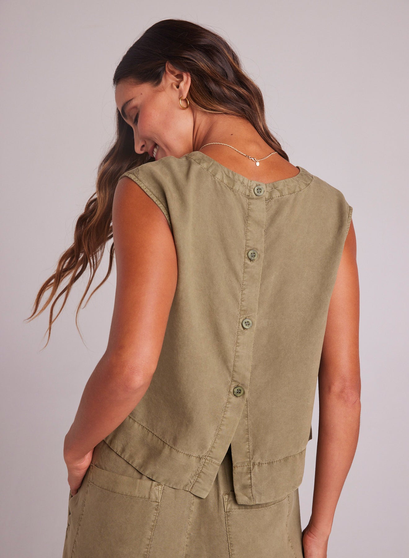 Bella DahlBoxy Button Back Top - French OliveTops