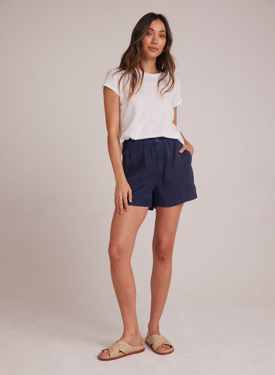 Bella DahlCallie Ruffle Short - Brazilian NavyBottoms