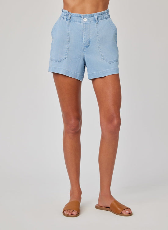 Bella DahlCallie Ruffle Short - Malibu Mist WashBottoms