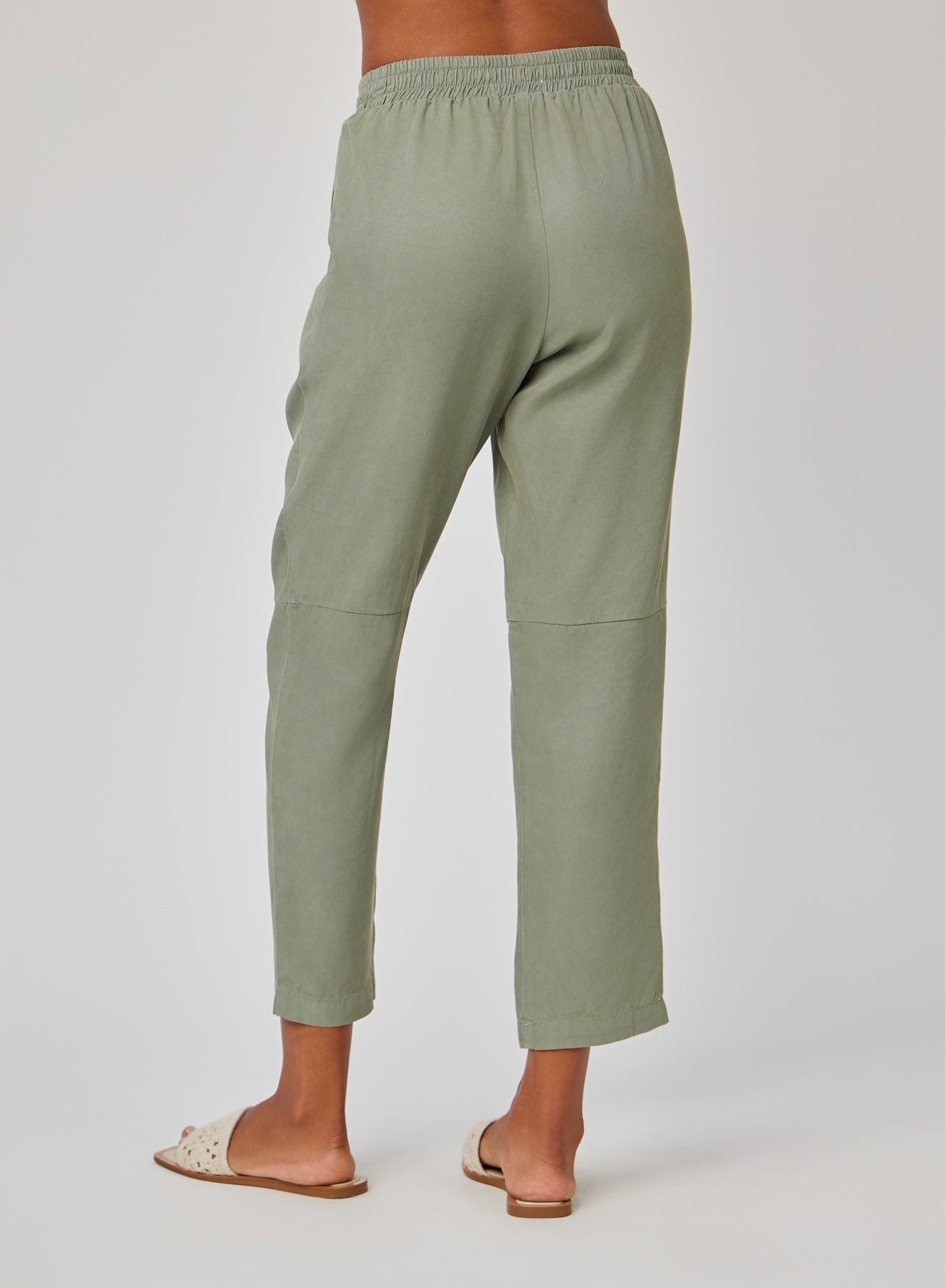 Bella DahlCamille Track Pant - Clean SageBottoms