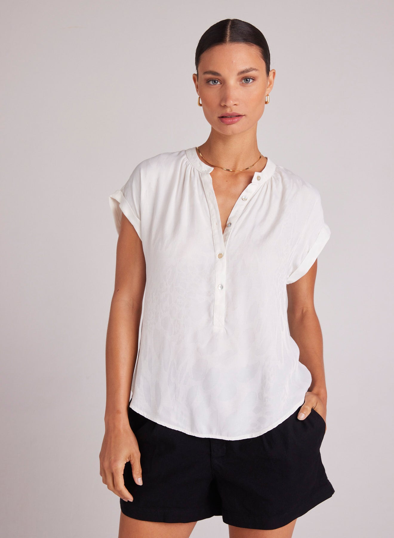 Bella DahlCap Sleeve Henley - Off WhiteTops