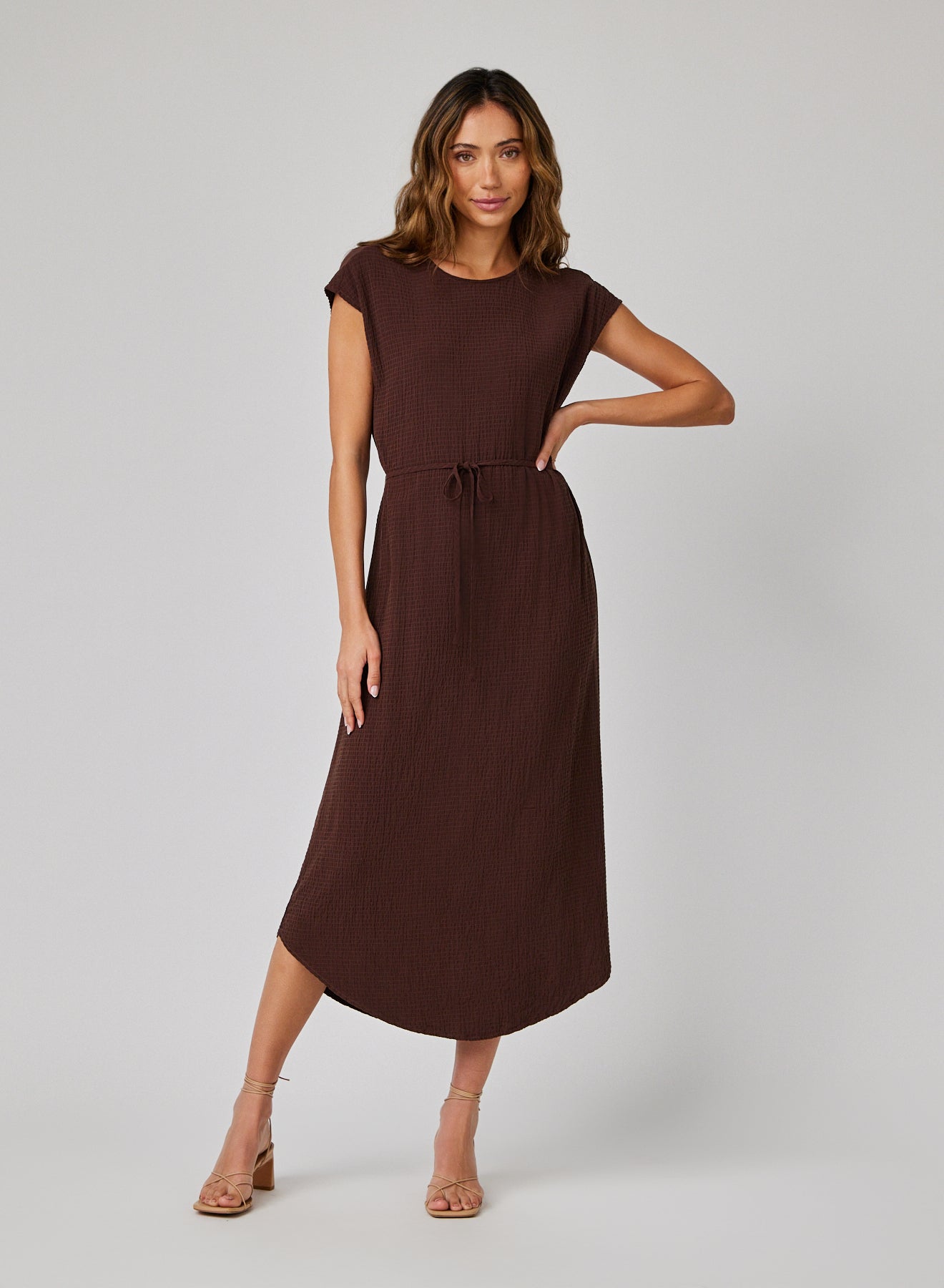 Bella DahlCap Sleeve Midi Dress - Chicory BrownDresses