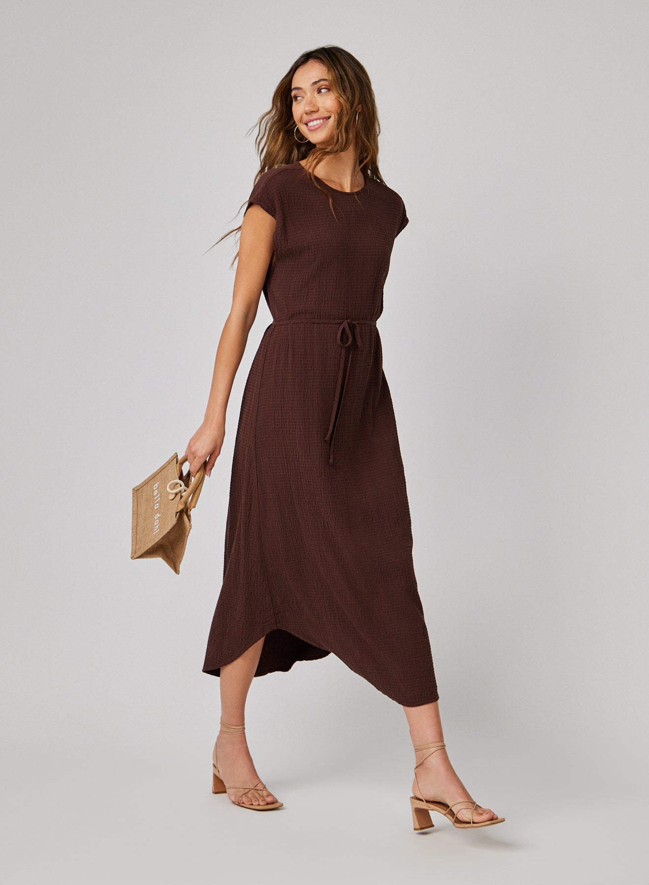 Bella DahlCap Sleeve Midi Dress - Chicory BrownDresses