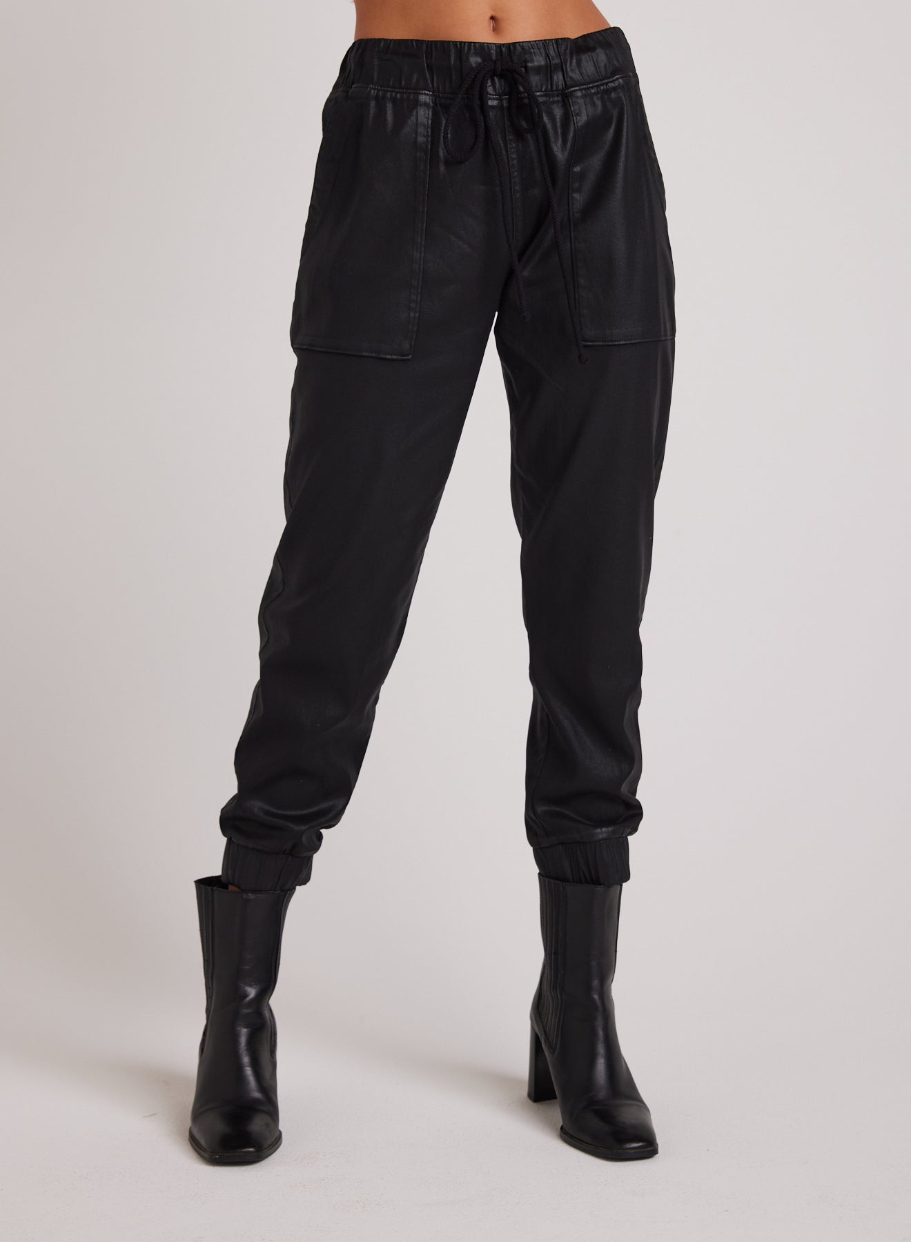 Bella DahlChelsea Luxe Pocket Jogger - BlackBottoms