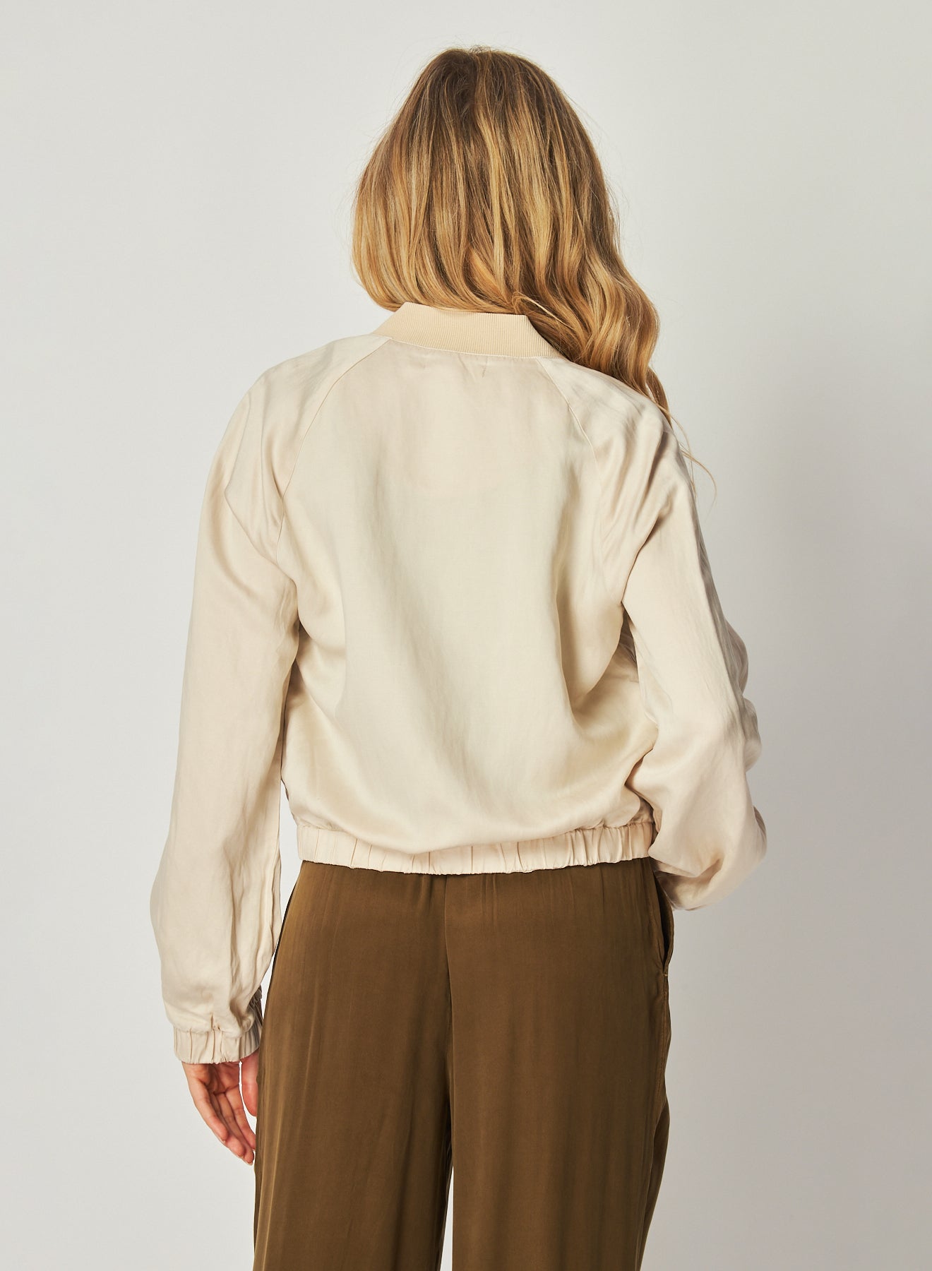 Bella DahlChole Clean Bomber Jacket - Soft PearlCoats & Jackets