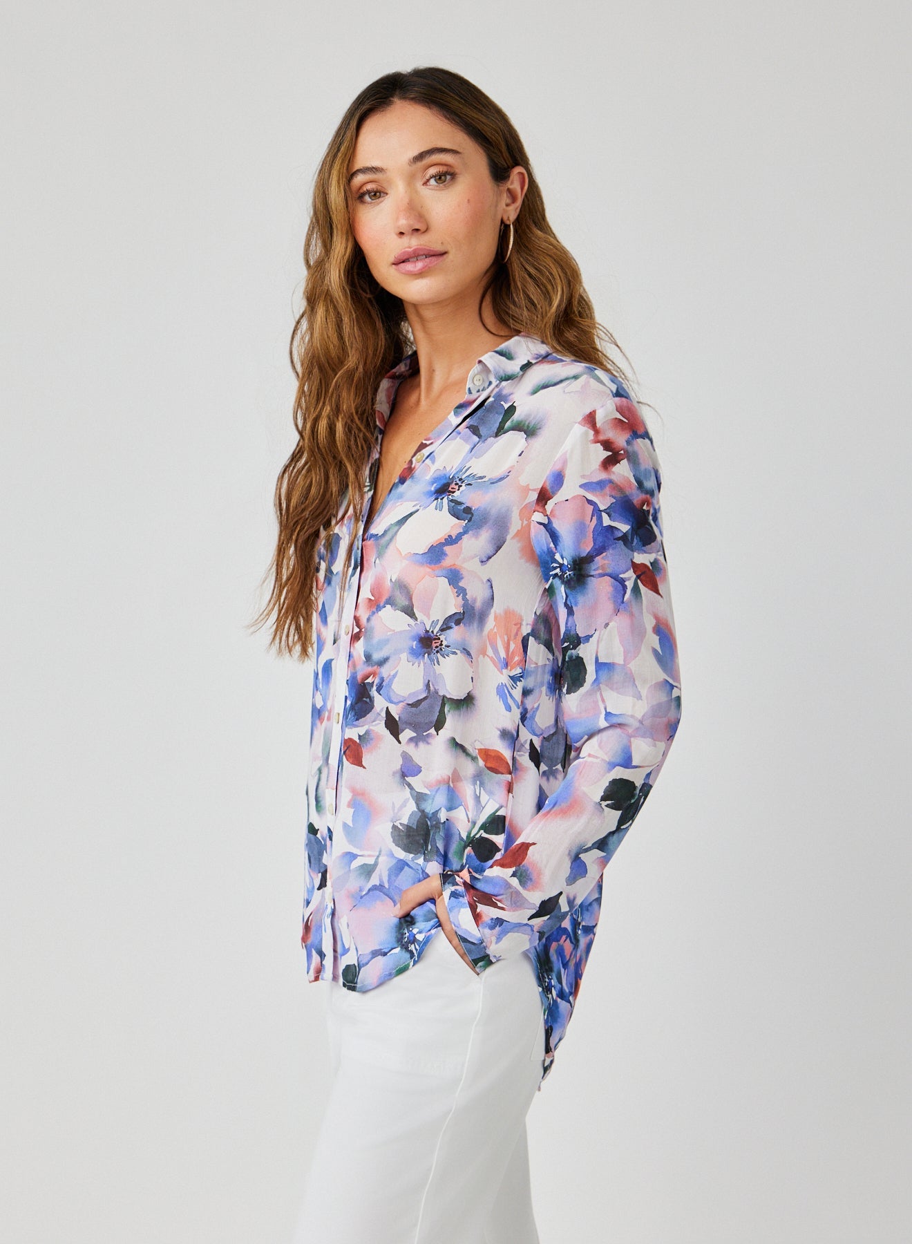 Bella DahlClean Front Hipster Shirt - Magnolia Bloom PrintTops