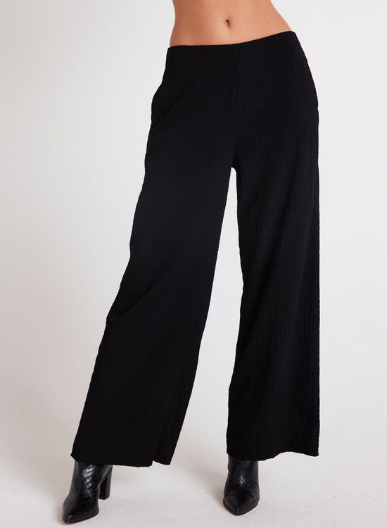 Bella DahlClean Wide Leg Pant - BlackBottoms