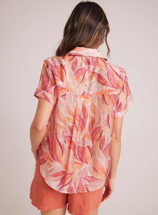 Bella DahlCuffed Short Sleeve Shirt - Painted Leaves PrintTops