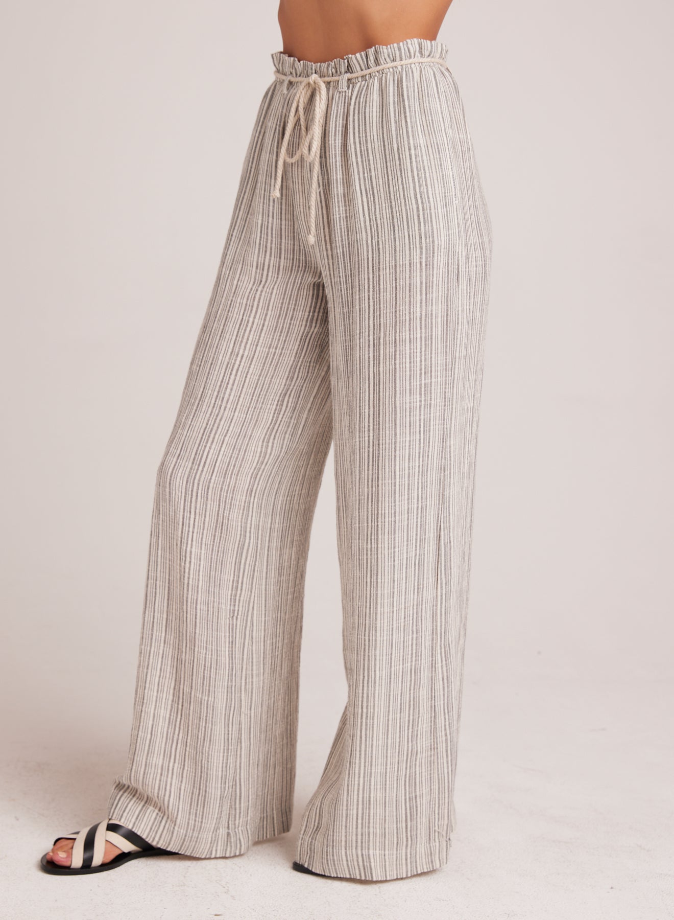 Bella DahlDrawcord Wide Leg Pant - Eze Slub StripeBottoms