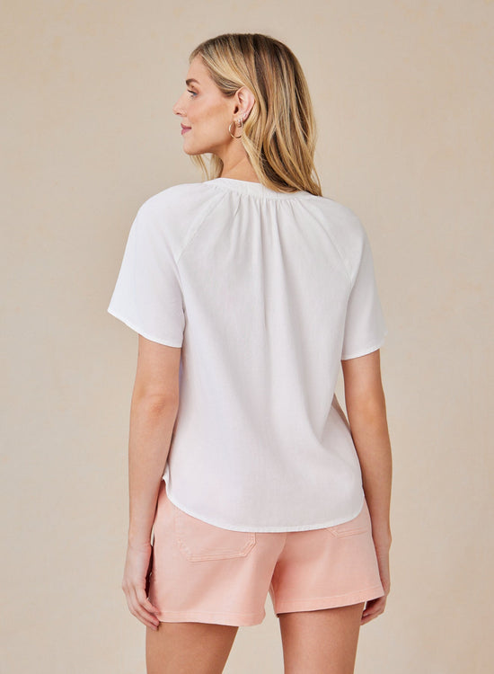 Bella DahlFlowy Short Sleeve Pullover - WhiteTops