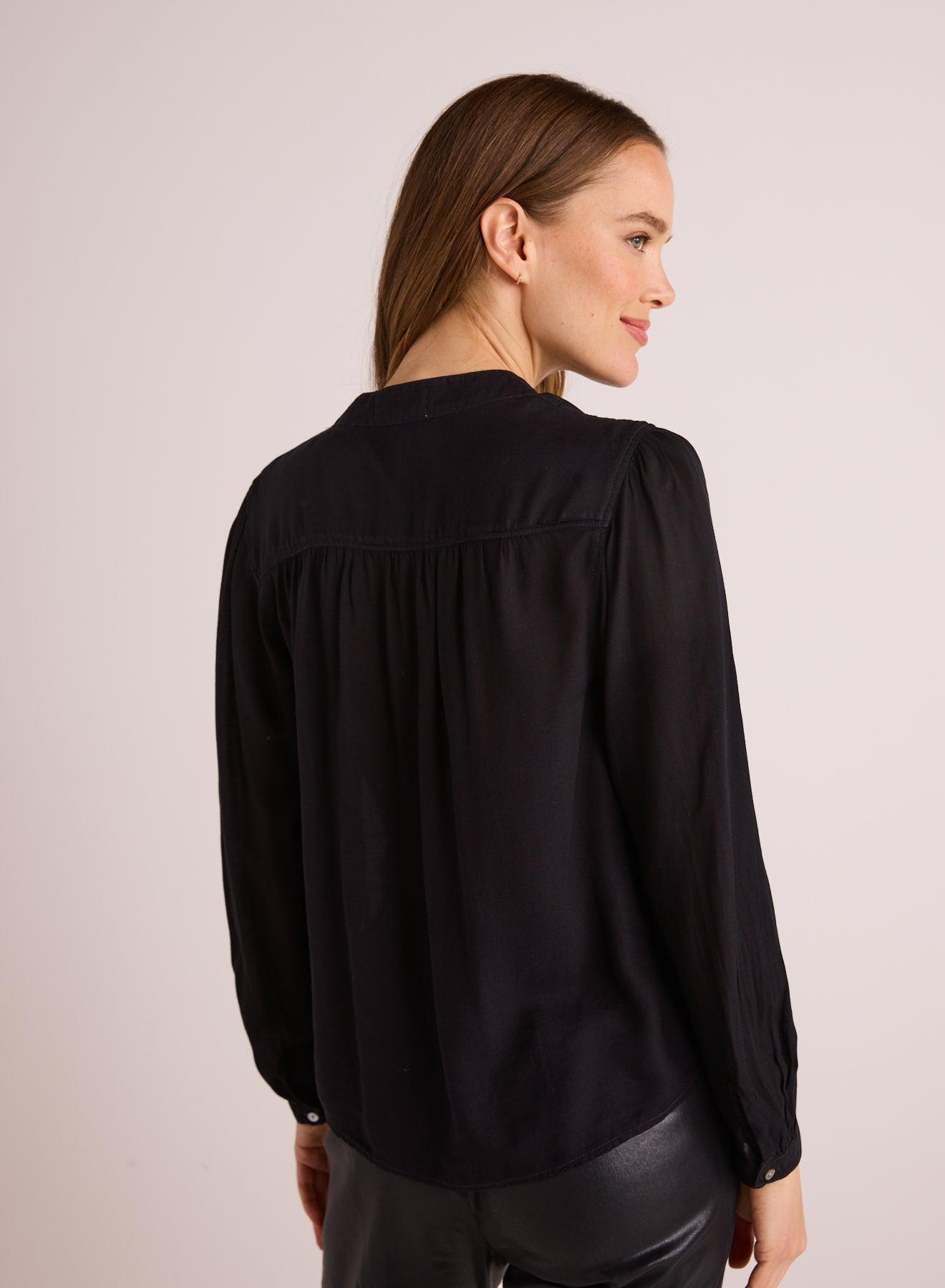 Bella DahlFlowy Tie Neck Pullover - BlackTops