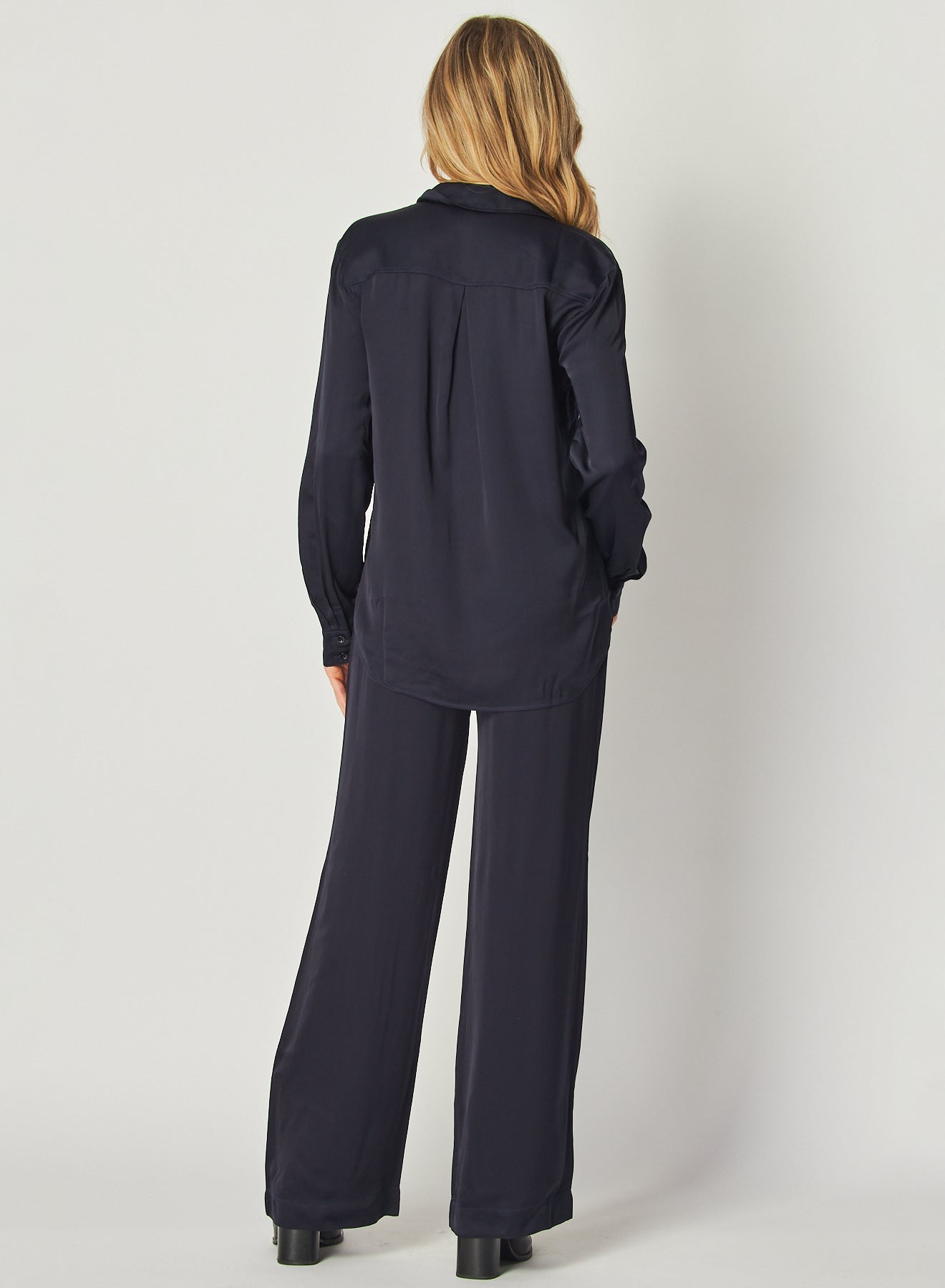 Bella DahlHigh Low Hem Shirt - Navy EclipseTops