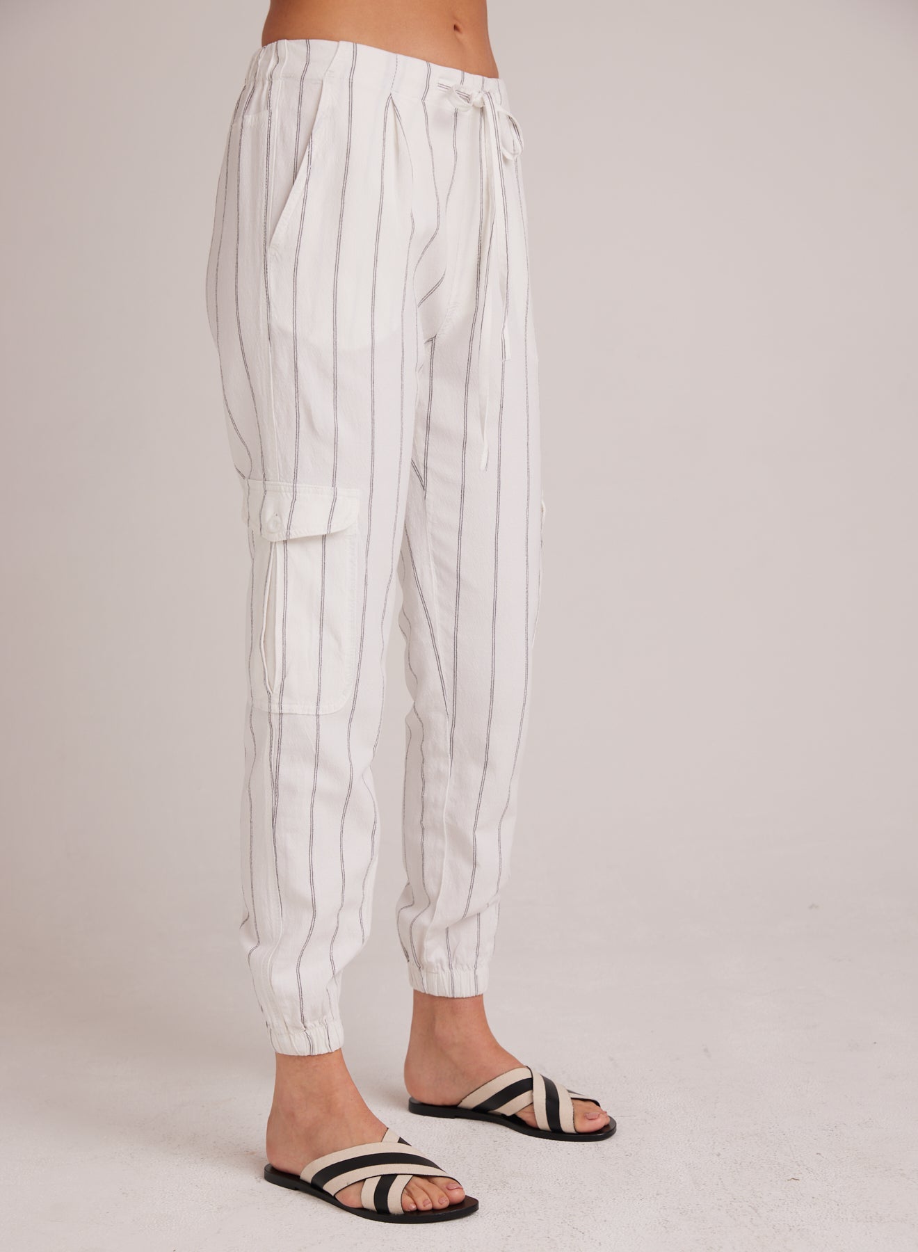 Bella DahlIsla Pleated Jogger - Mala Beach StripeBottoms