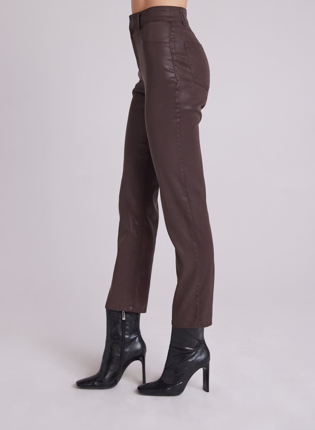 Bella DahlLennon Luxe Straight Leg Pants - Rich CarobBottoms