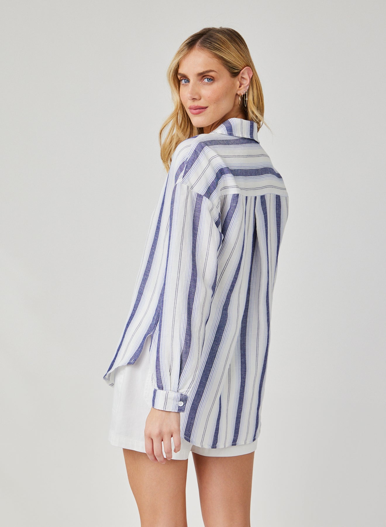 Bella DahlLong Sleeve Button Down - Coastal Ombre StripeTops