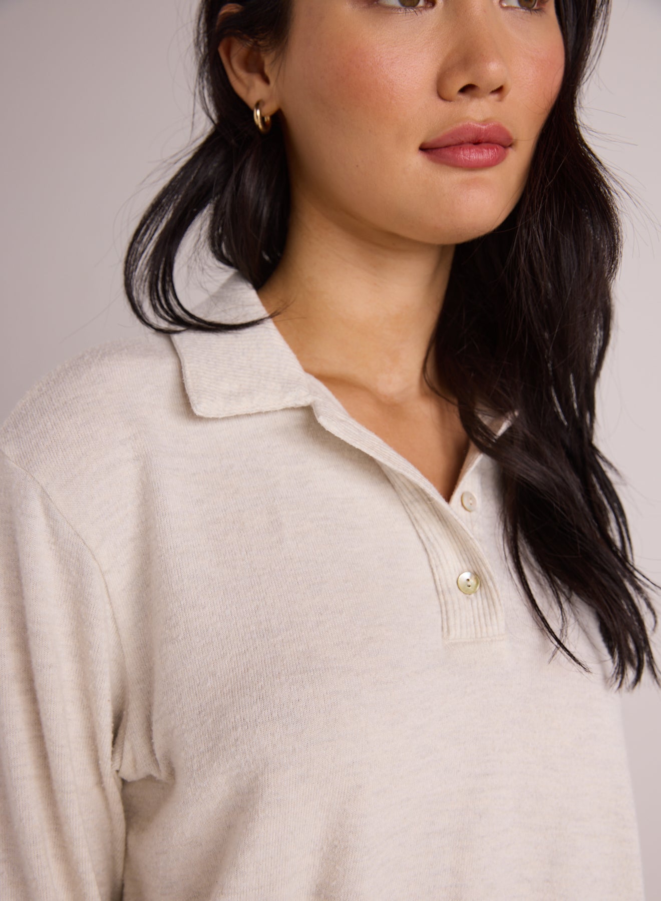 Bella DahlLong Sleeve Henley - Heathered OatTops