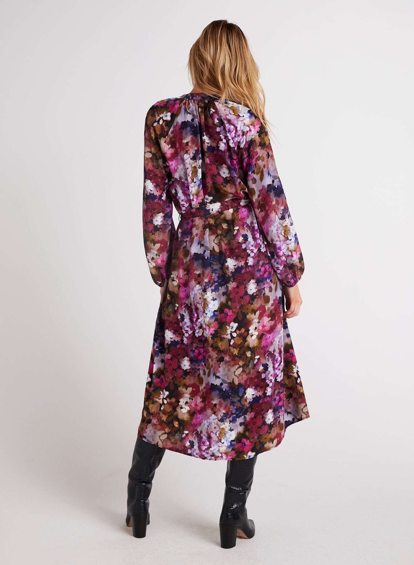 Bella DahlLong Sleeve Raglan Midi Dress - Twilight Fleur PrintDresses