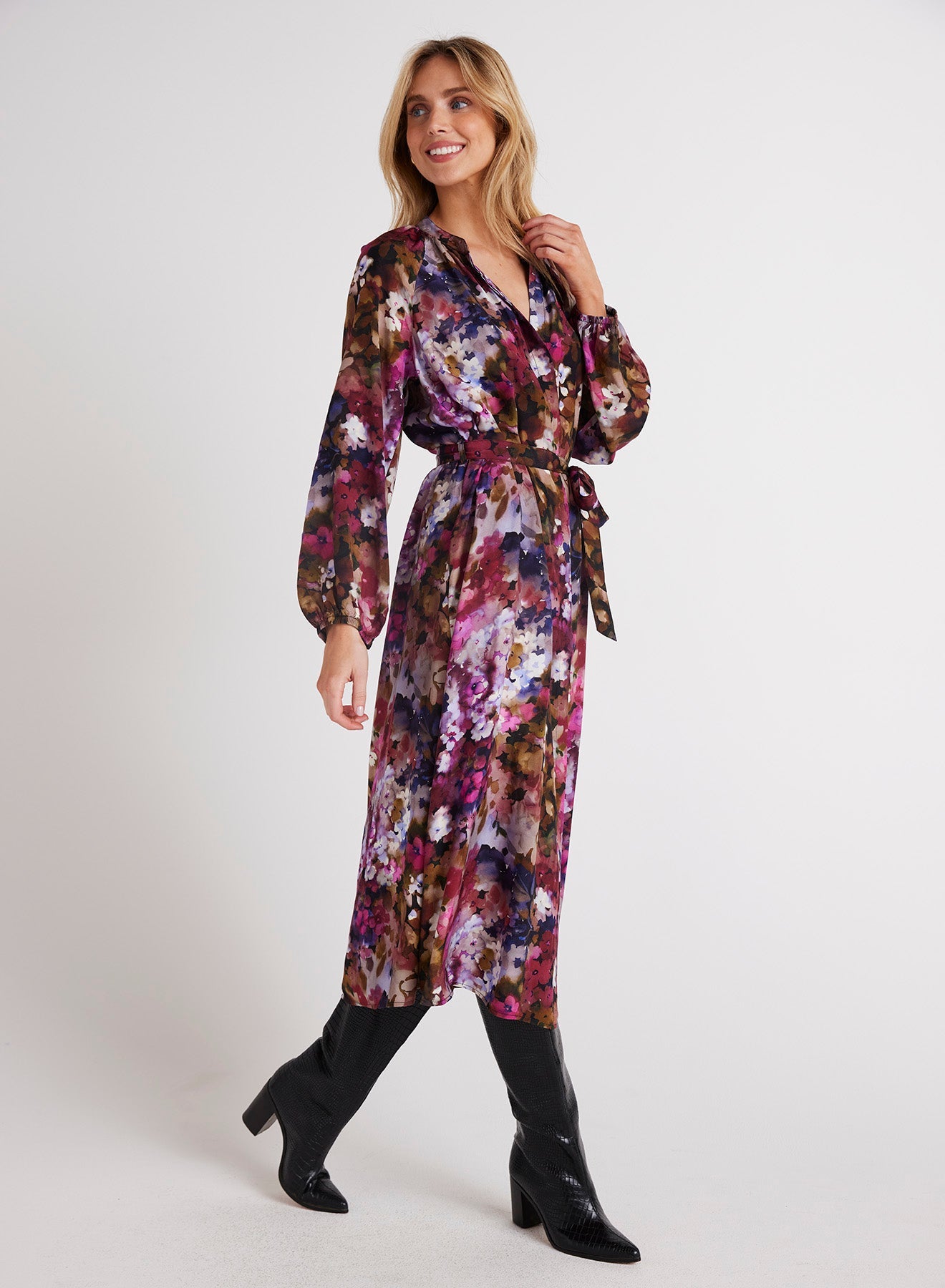 Bella DahlLong Sleeve Raglan Midi Dress - Twilight Fleur PrintDresses