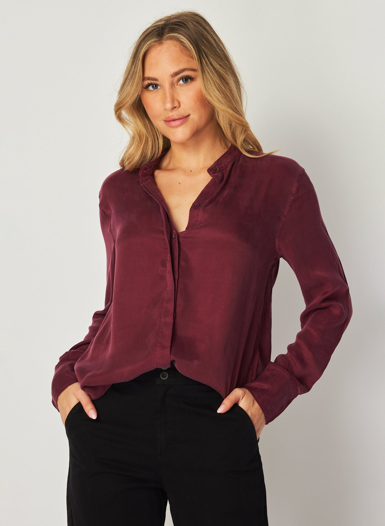 Bella DahlMandarin Collar Button Down - Deep PlumTops