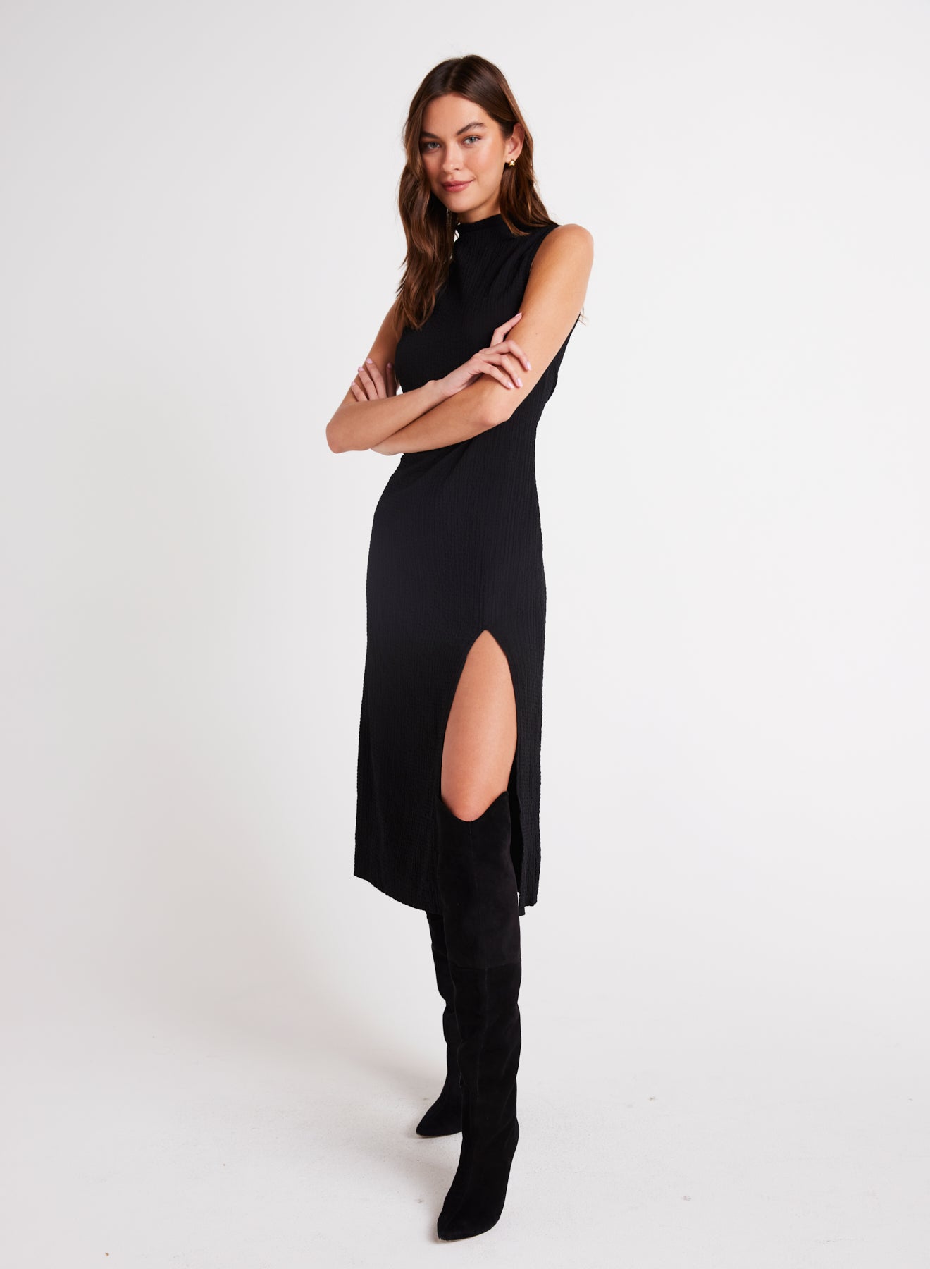 Bella DahlMock Neck Midi Dress - BlackDresses