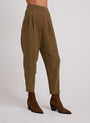 Bella DahlNico Clean Waist Slouchy Trouser - Basil GreenBottoms