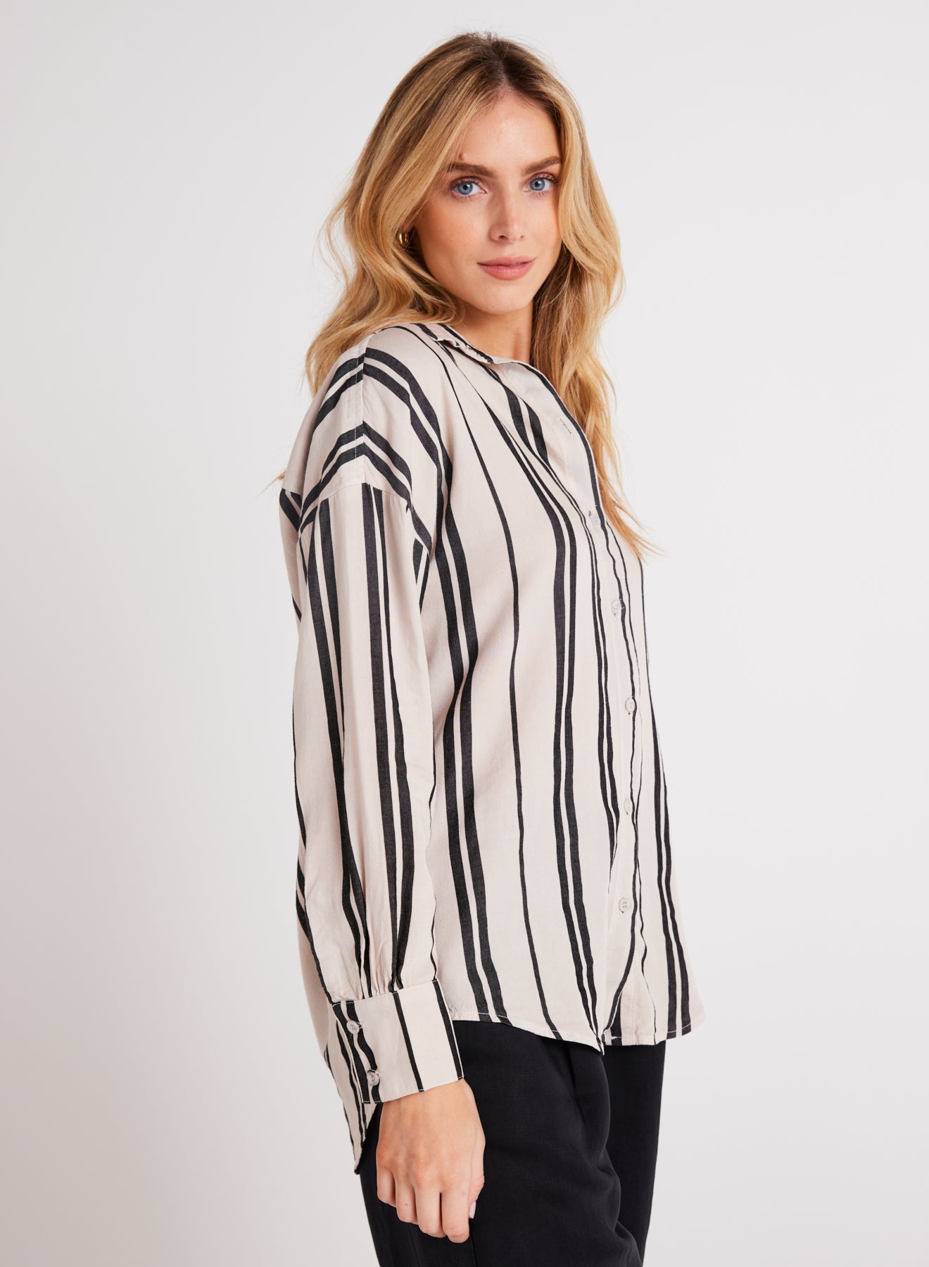 Bella DahlOversized Button Down - Soft EcruTops