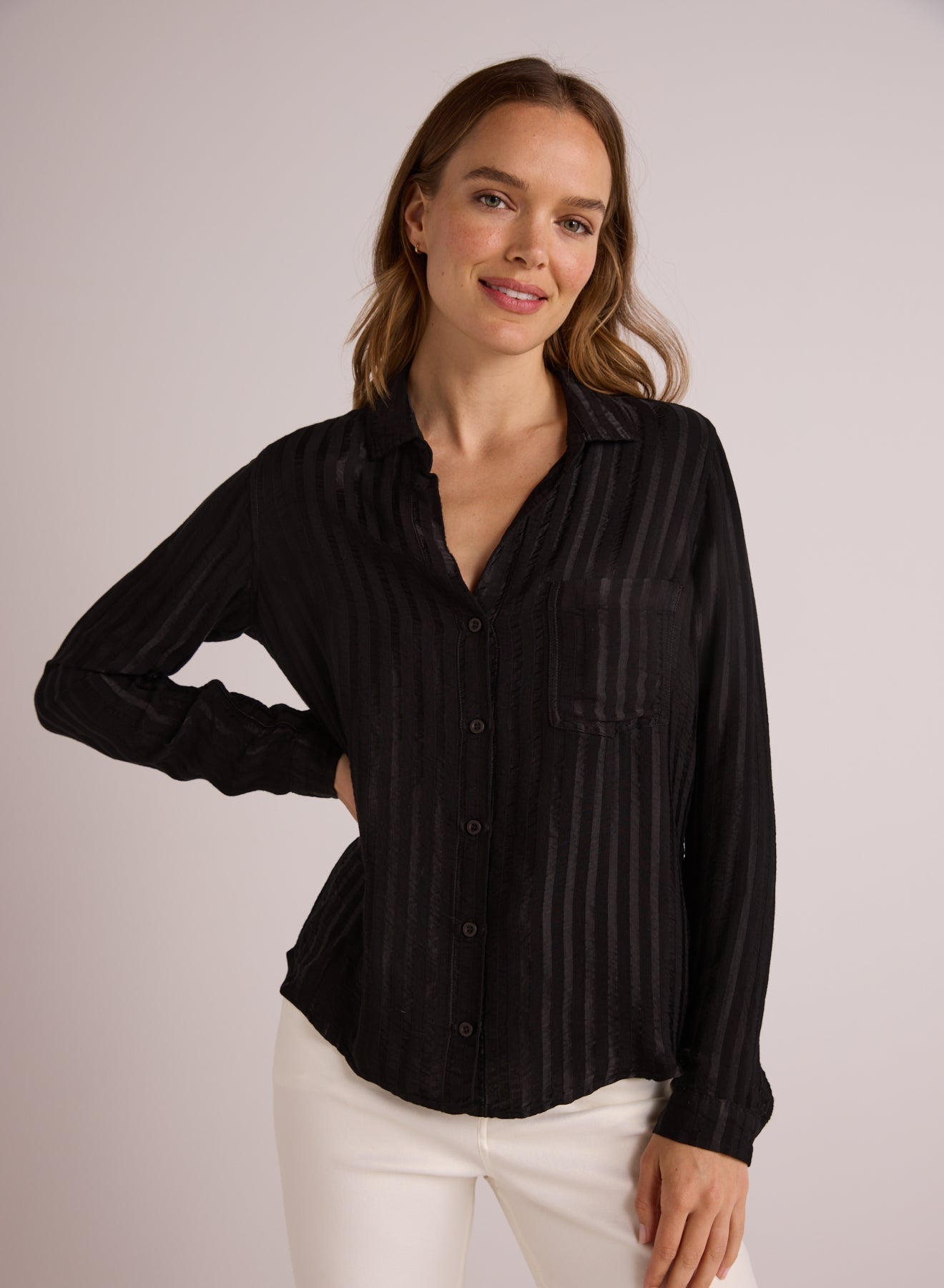 Bella DahlPocket Button Down - BlackTops