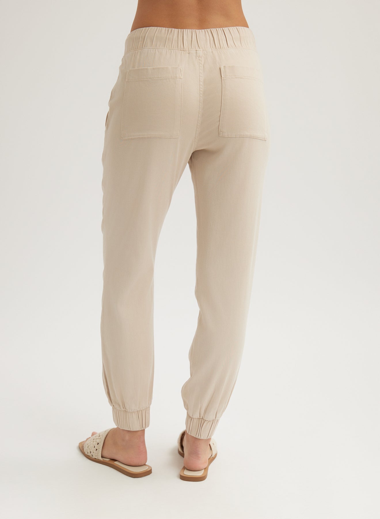 Bella DahlPocket Jogger - Linen SandBottoms