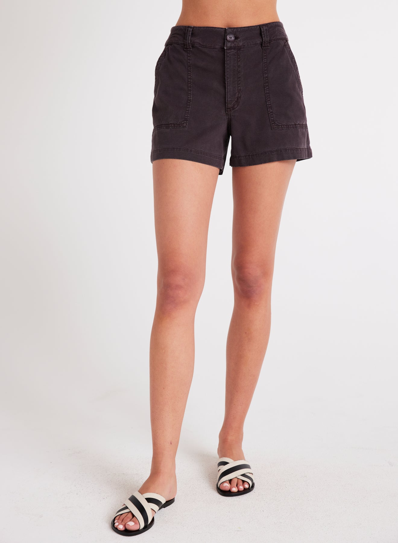 Bella DahlPoppy Voyage Pocket Short - Black SmokeBottoms