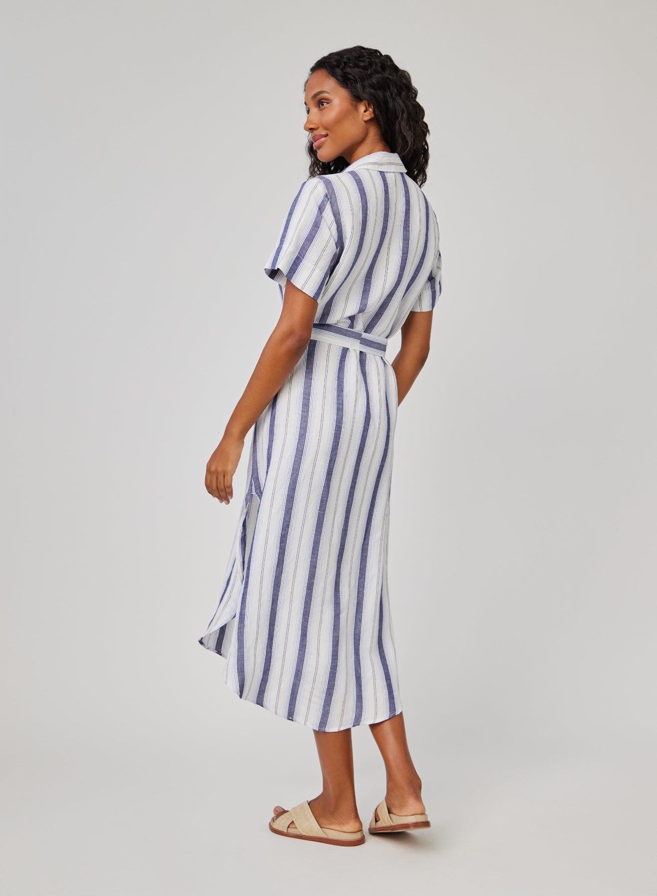 Bella DahlRounded Hem Maxi Skirt Dress - Coastal Ombre StripeDresses