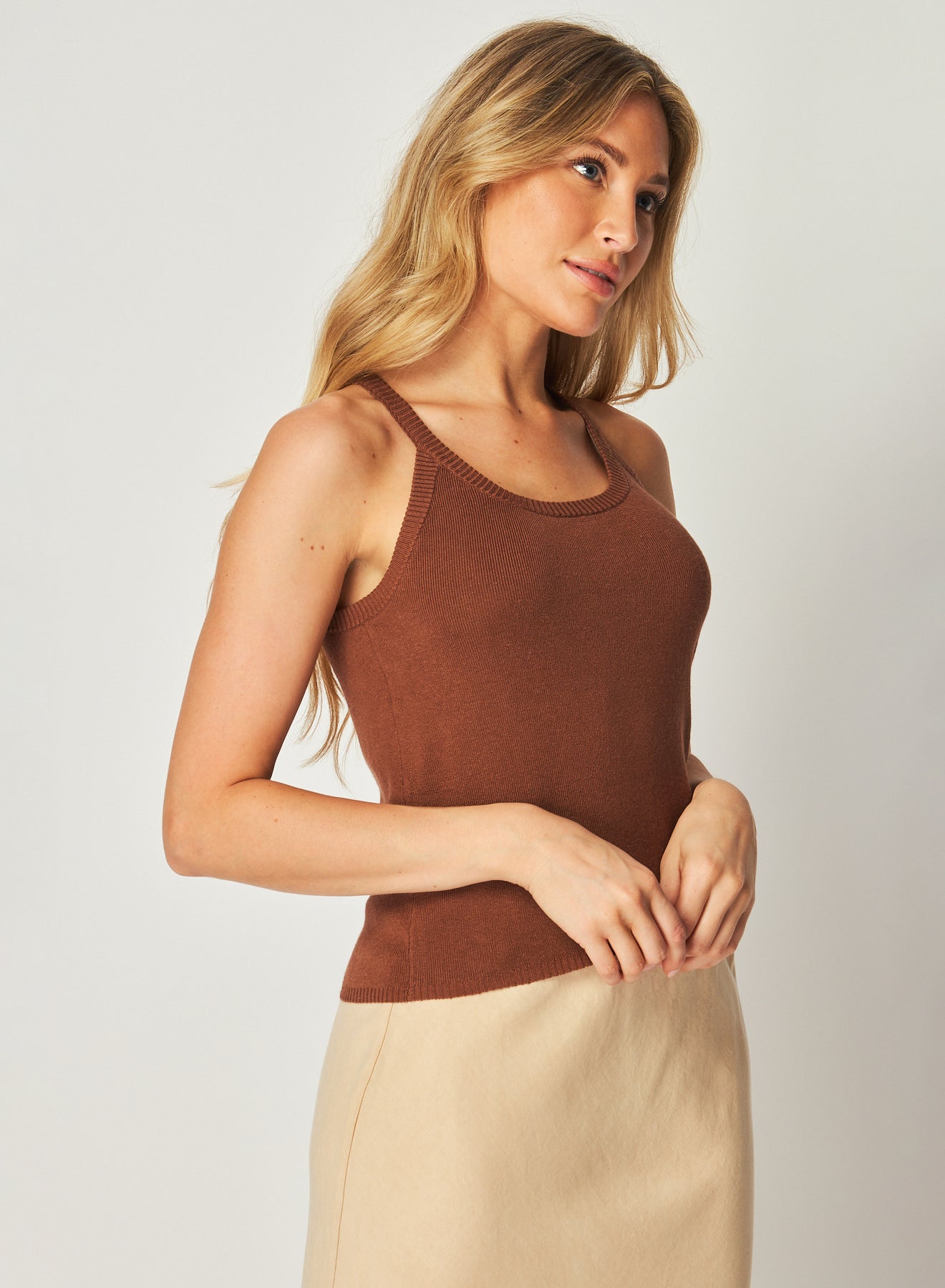 Bella DahlRounded Neck Linen Jersey Tank - French EspressoTops