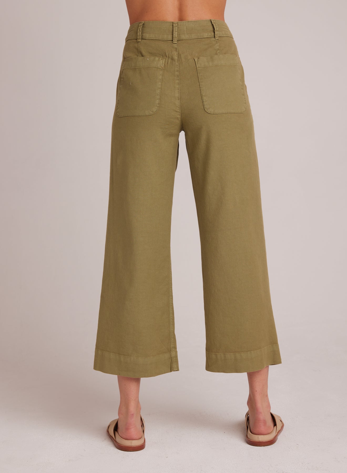 Bella DahlSaige Wide Leg Crop - Tropical OliveBottoms