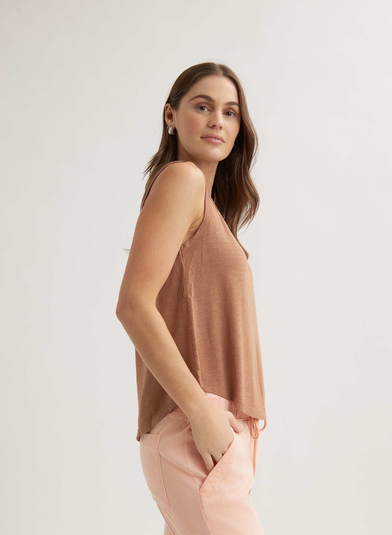 Bella DahlScoop Neck Tank Top - Terracotta BrownTops