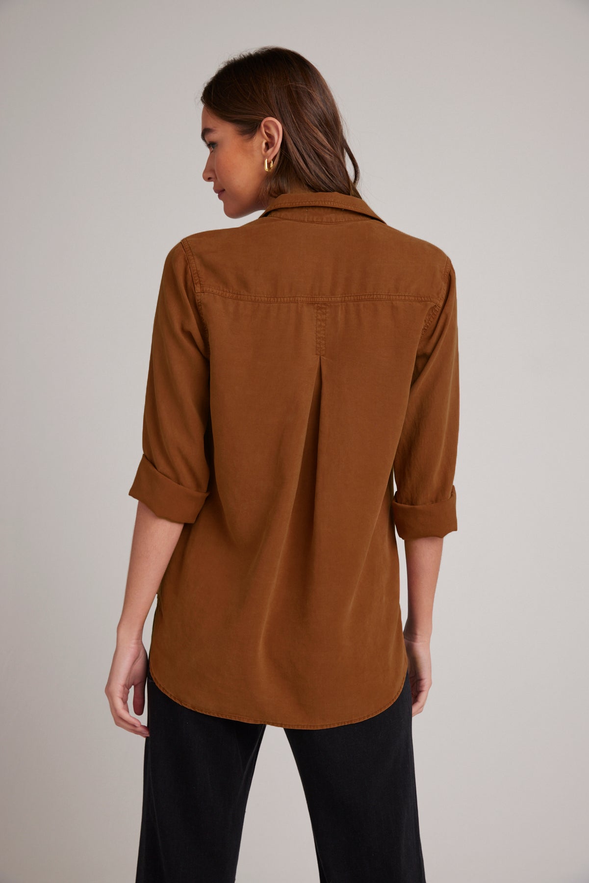 Bella DahlShirt Tail Button Down - Twilight GoldTops