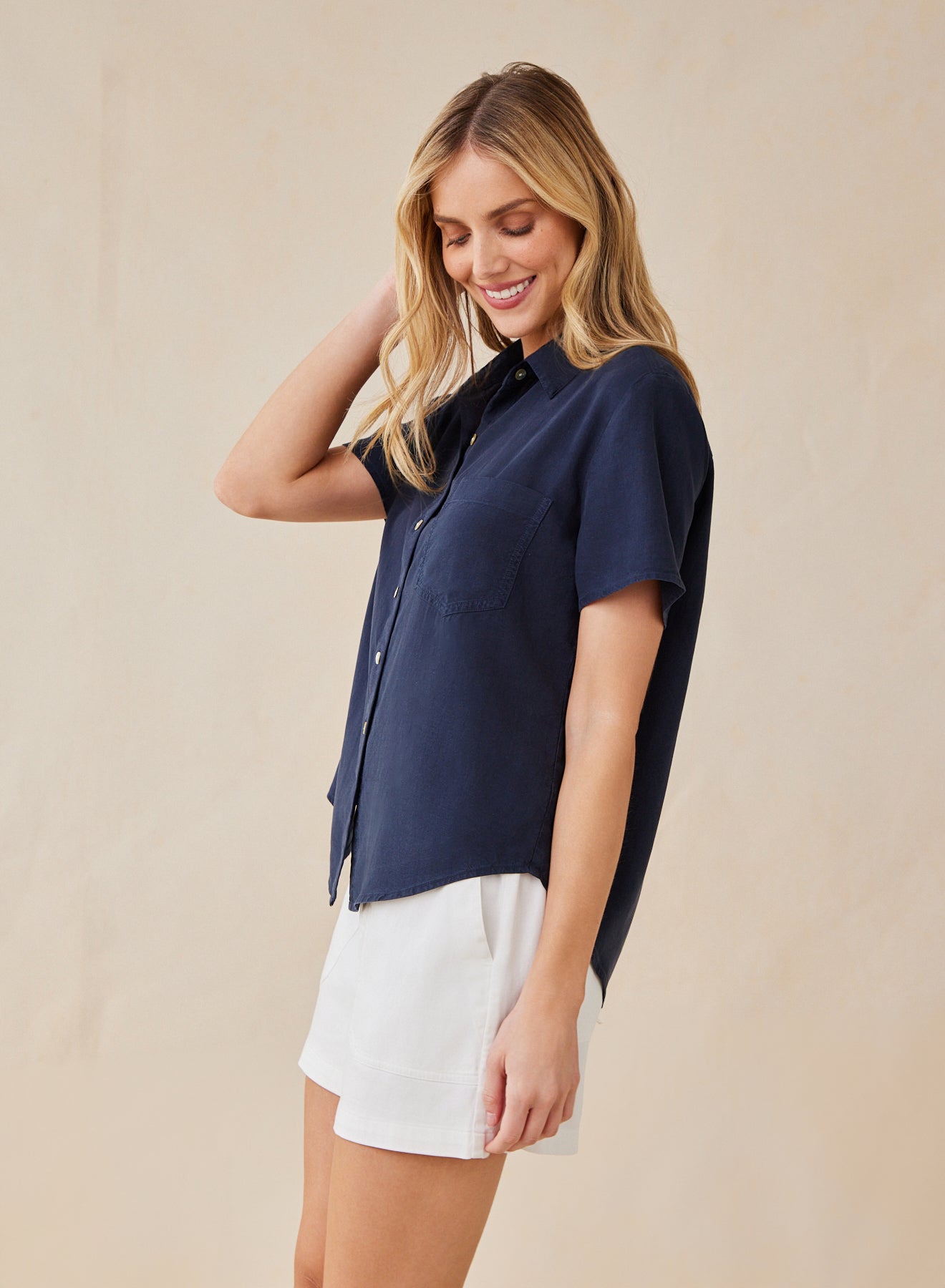 Bella DahlShort Sleeve Pocket Button Down - Endless SeaTops