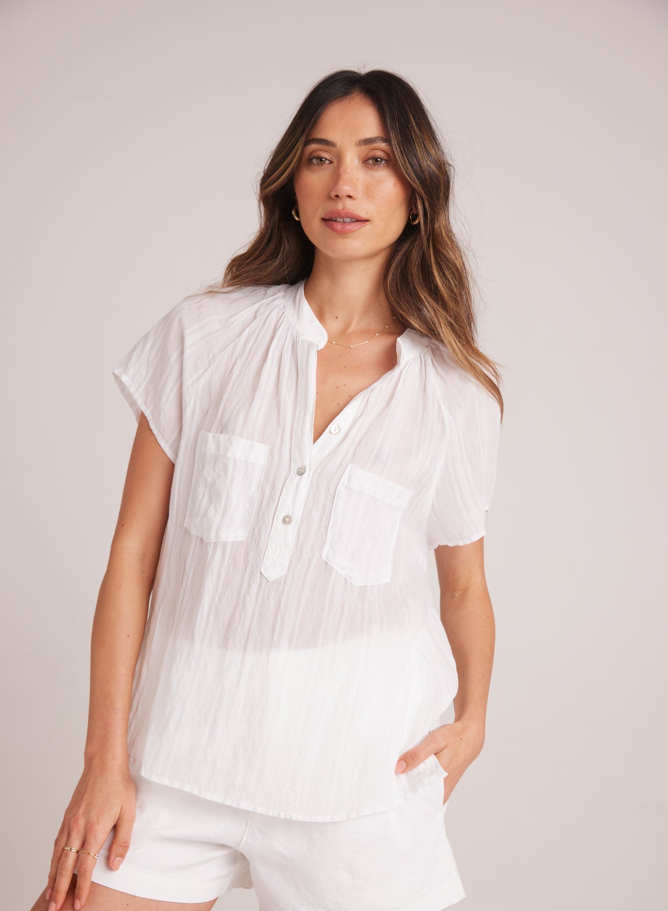 Bella DahlShort Sleeve Pocket Pullover - WhiteTops