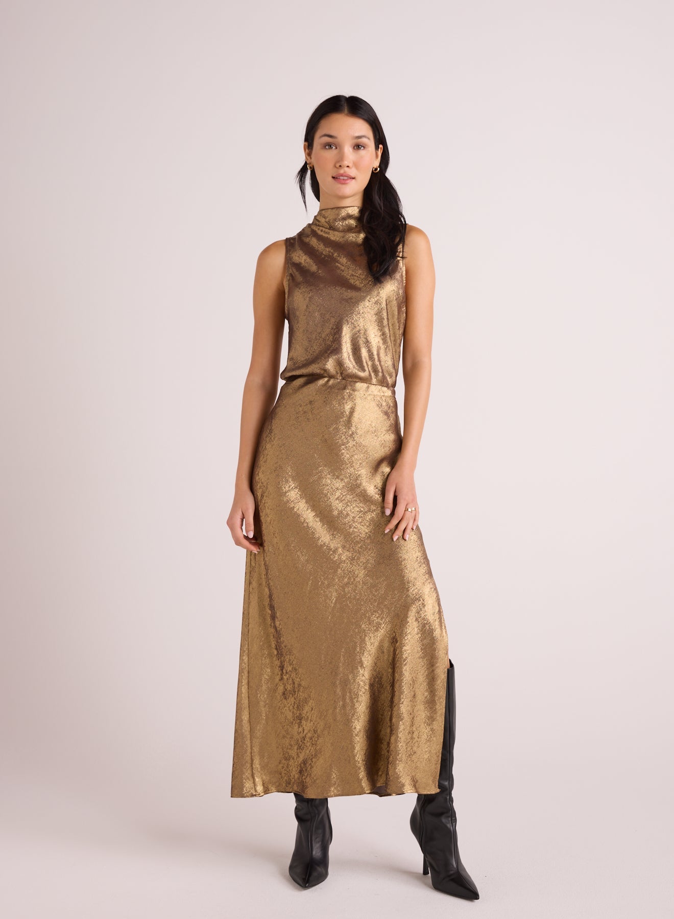 Bella DahlSide Slit Bias Maxi Skirt - Gold MetallicBottoms