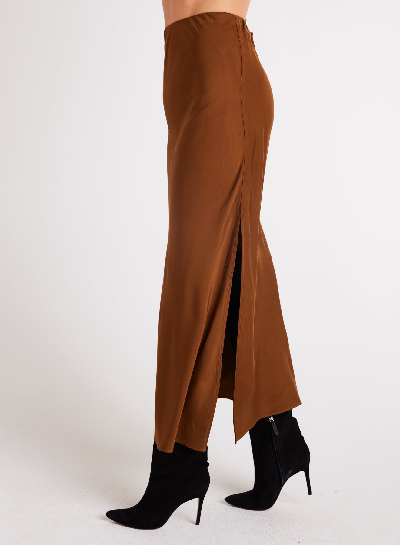 Bella DahlSide Slit Bias Maxi Skirt - Twilight GoldBottoms