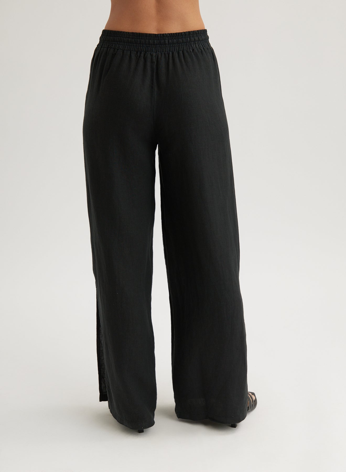 Bella DahlSide Slit Wide Leg Pant - BlackBottoms