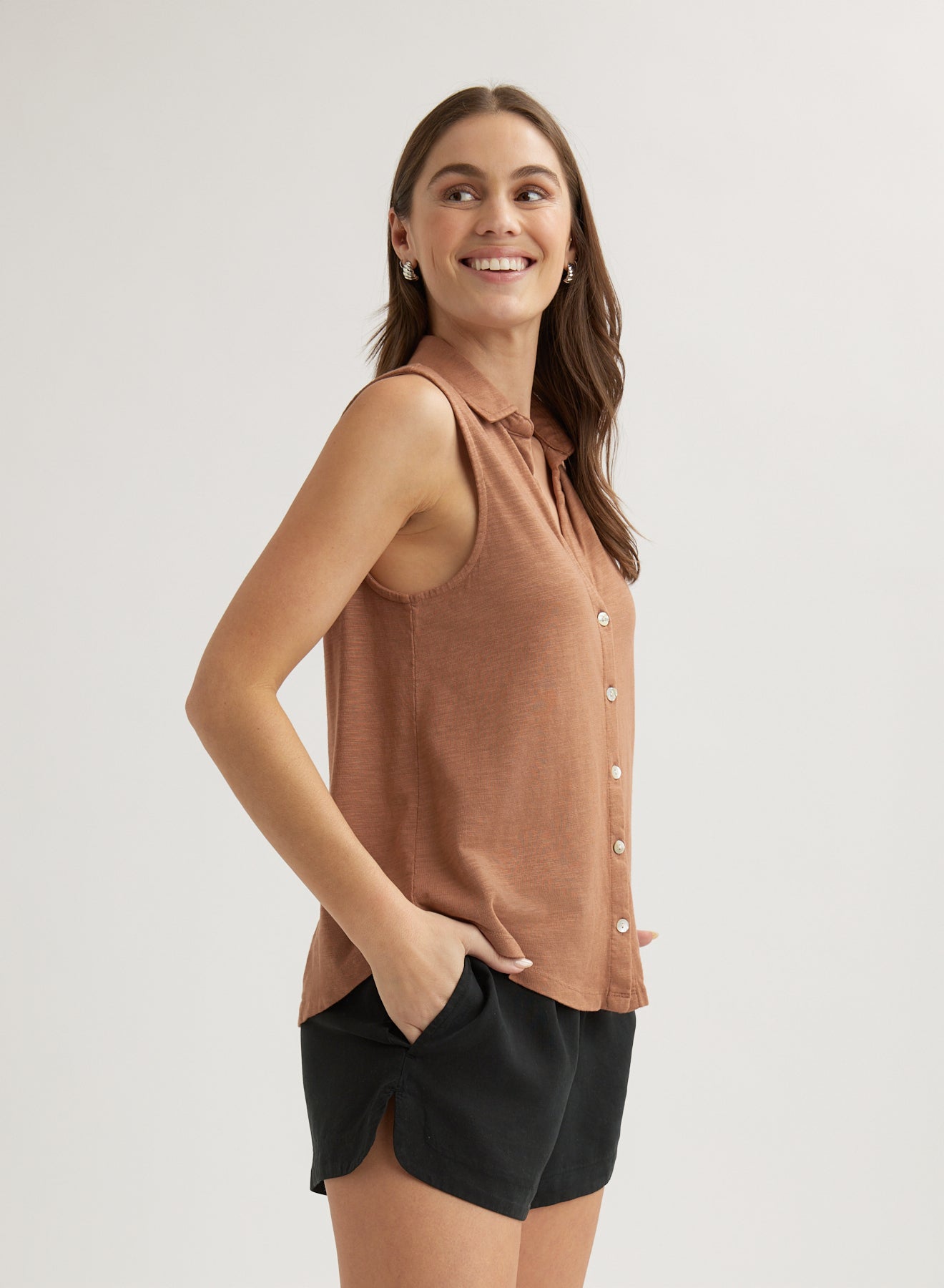 Bella DahlSleeveless Button Front Top - Terracotta BrownTops