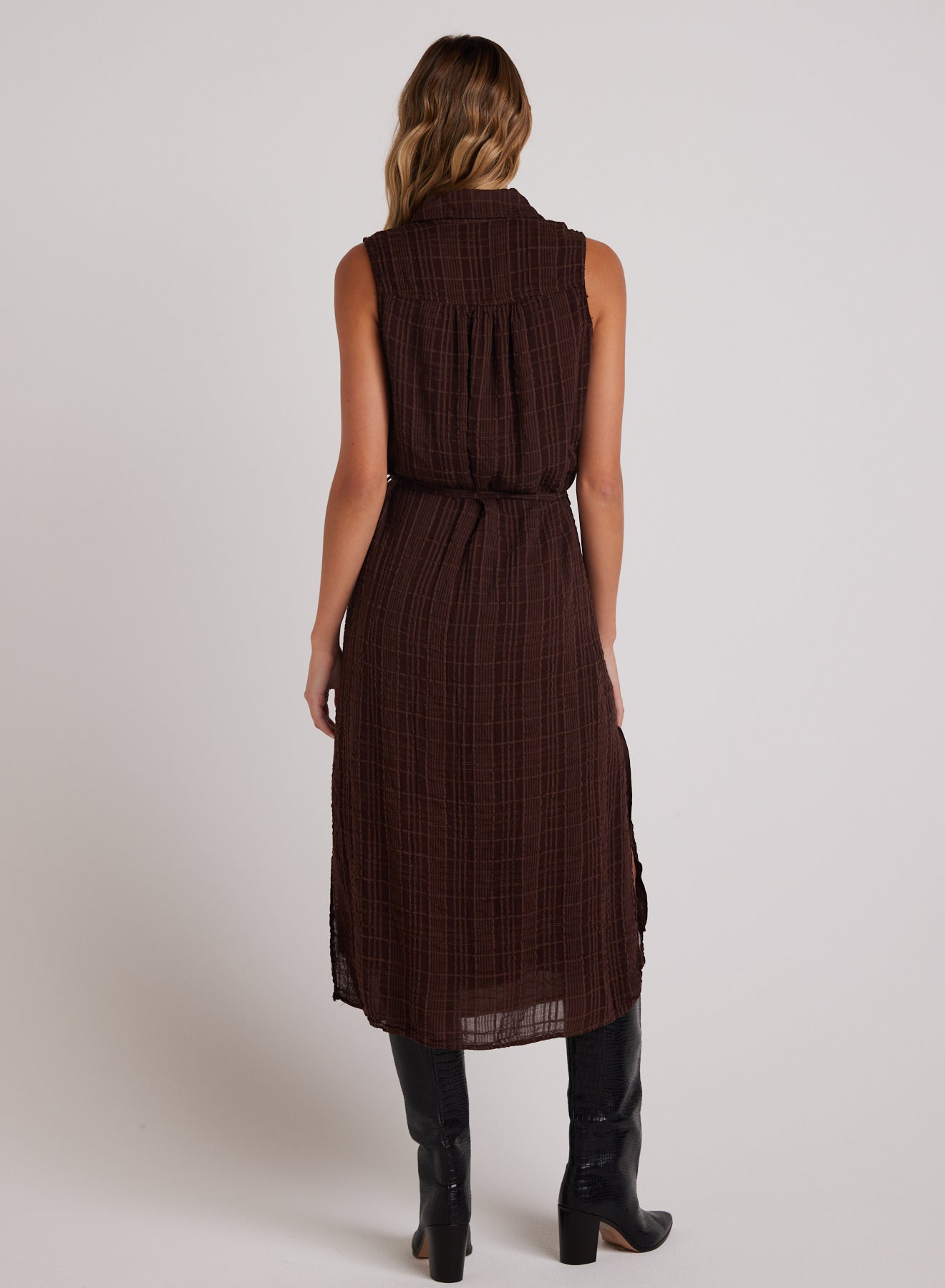 Bella DahlSleeveless Pullover Midi Dress - Autumn BrownDresses