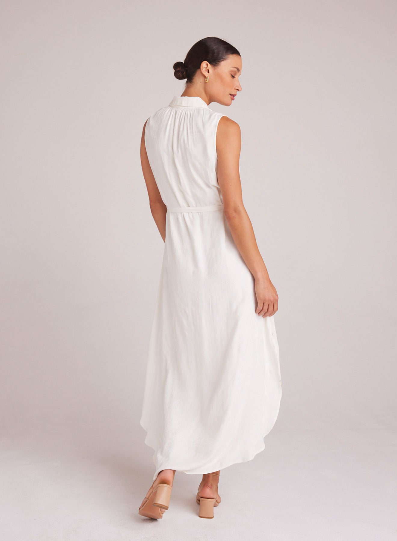 Bella DahlSleeveless Shirred Maxi Dress - Off WhiteDresses