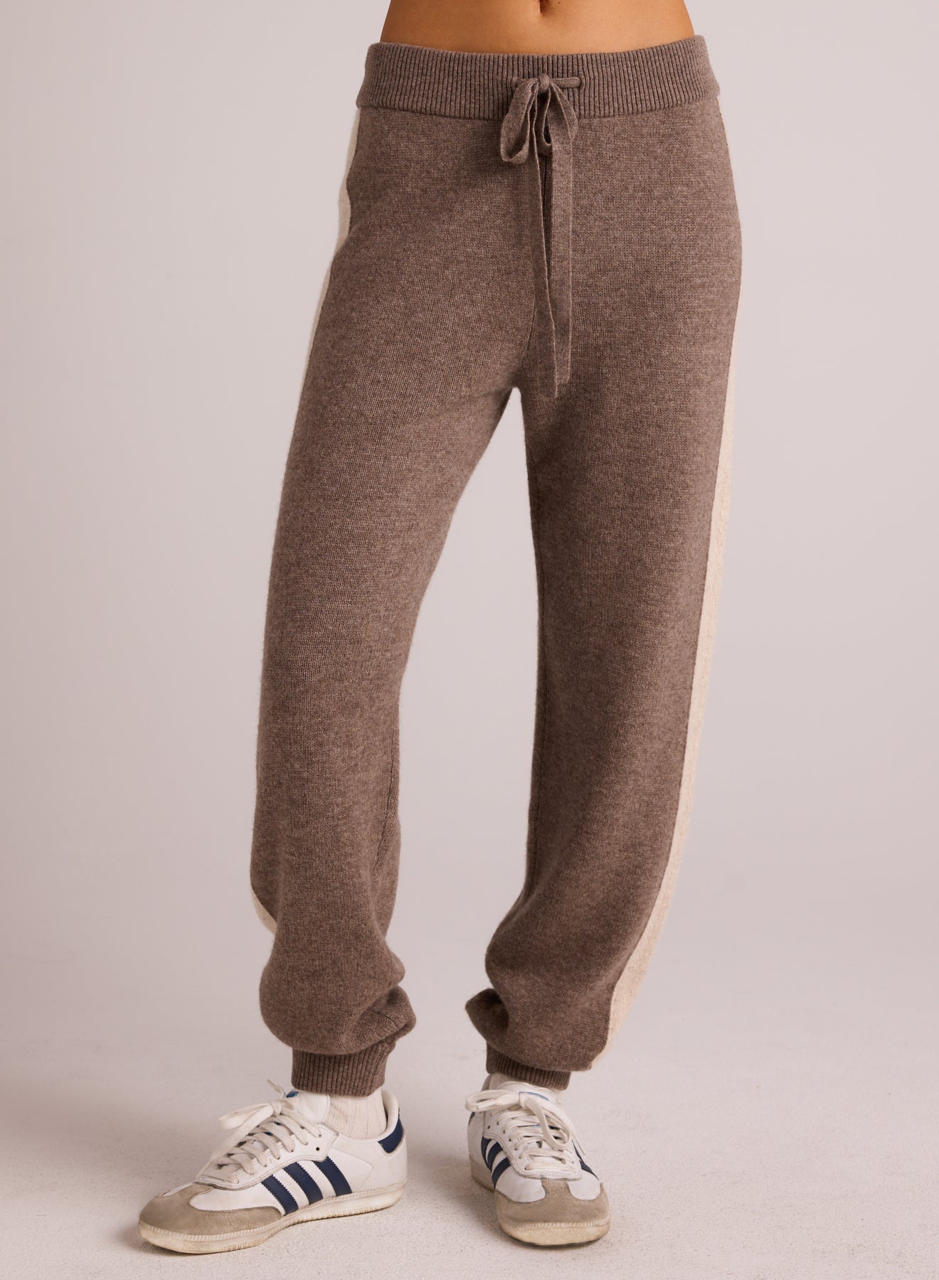 Bella DahlSlouchy Jogger - Oat & FawnBottoms