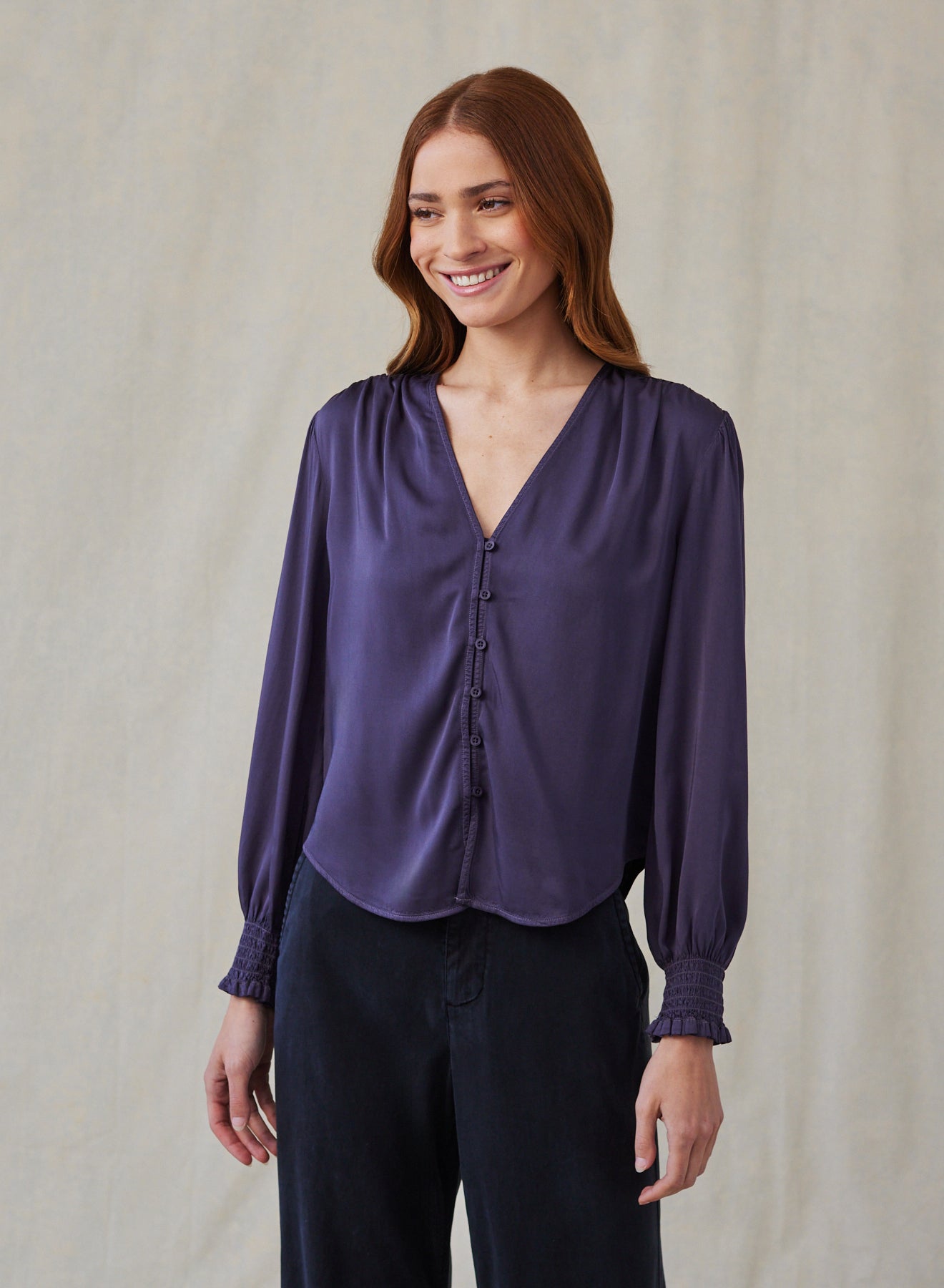 SMOCKED CUFF BUTTON DOWN GLYSK - Bella Dahl