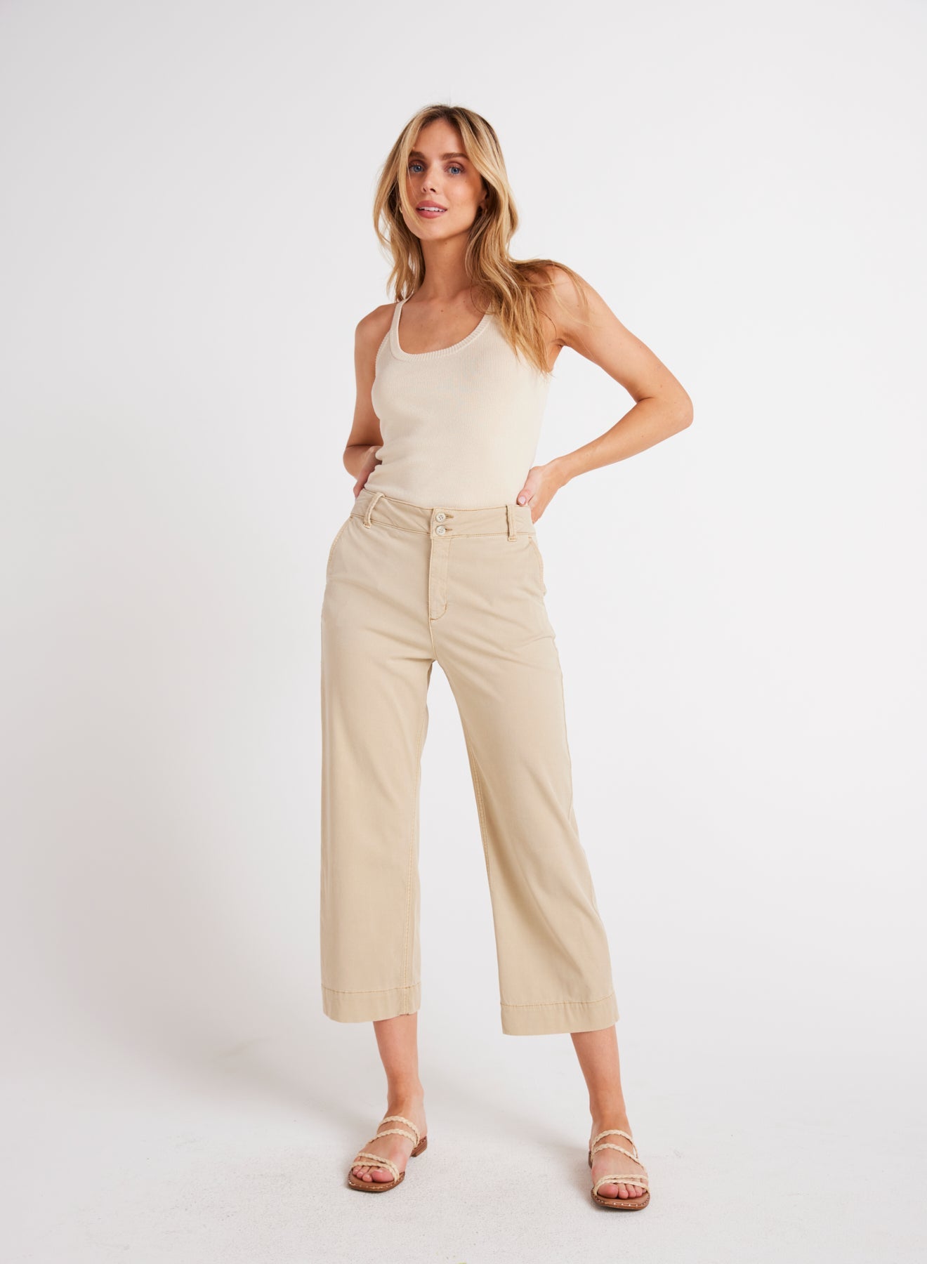 Bella DahlSofia Wide Leg Crop - Seaside KhakiBottoms