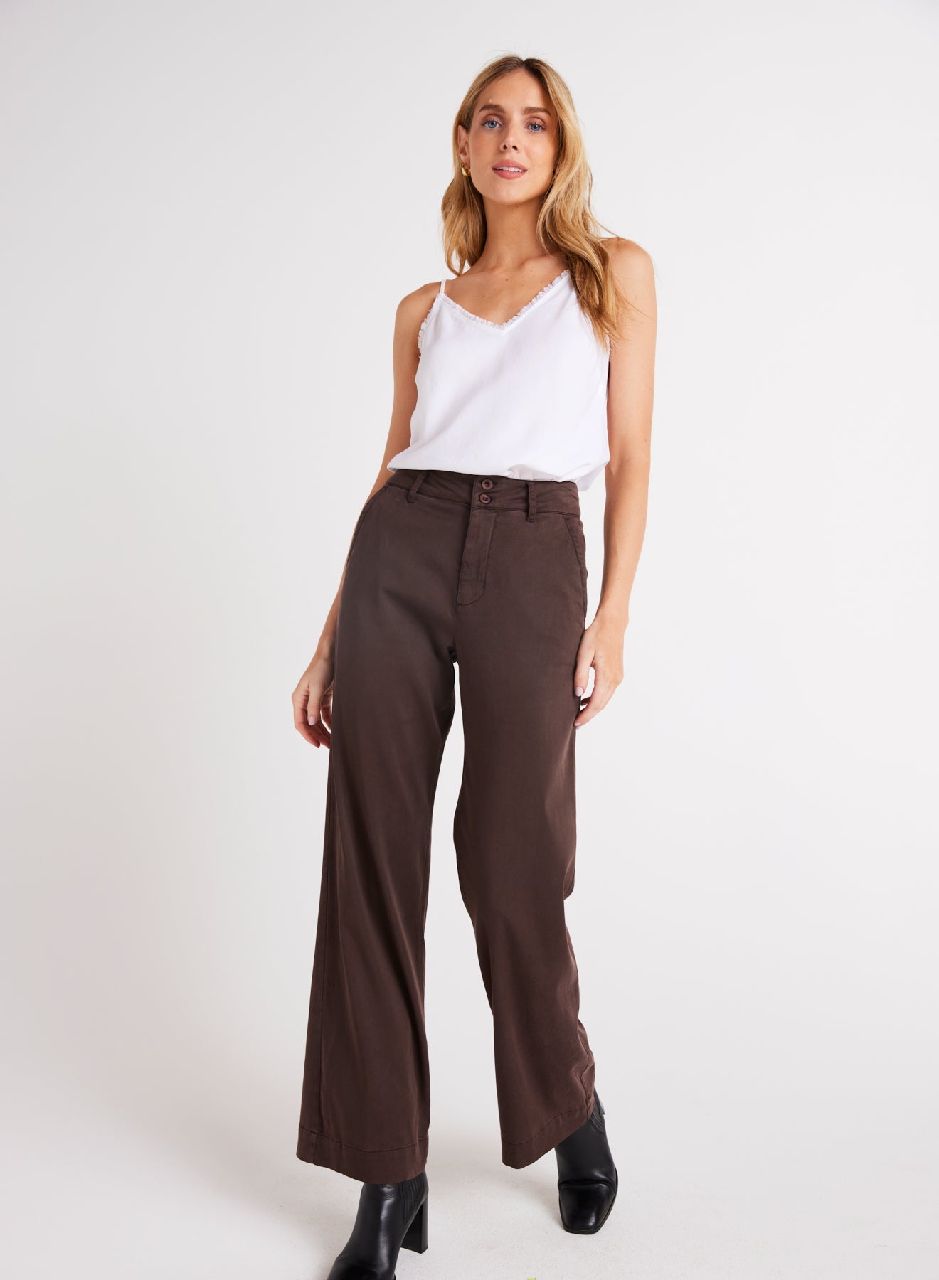 Bella DahlSydney Wide Leg Pant - Chestnut BrownBottoms