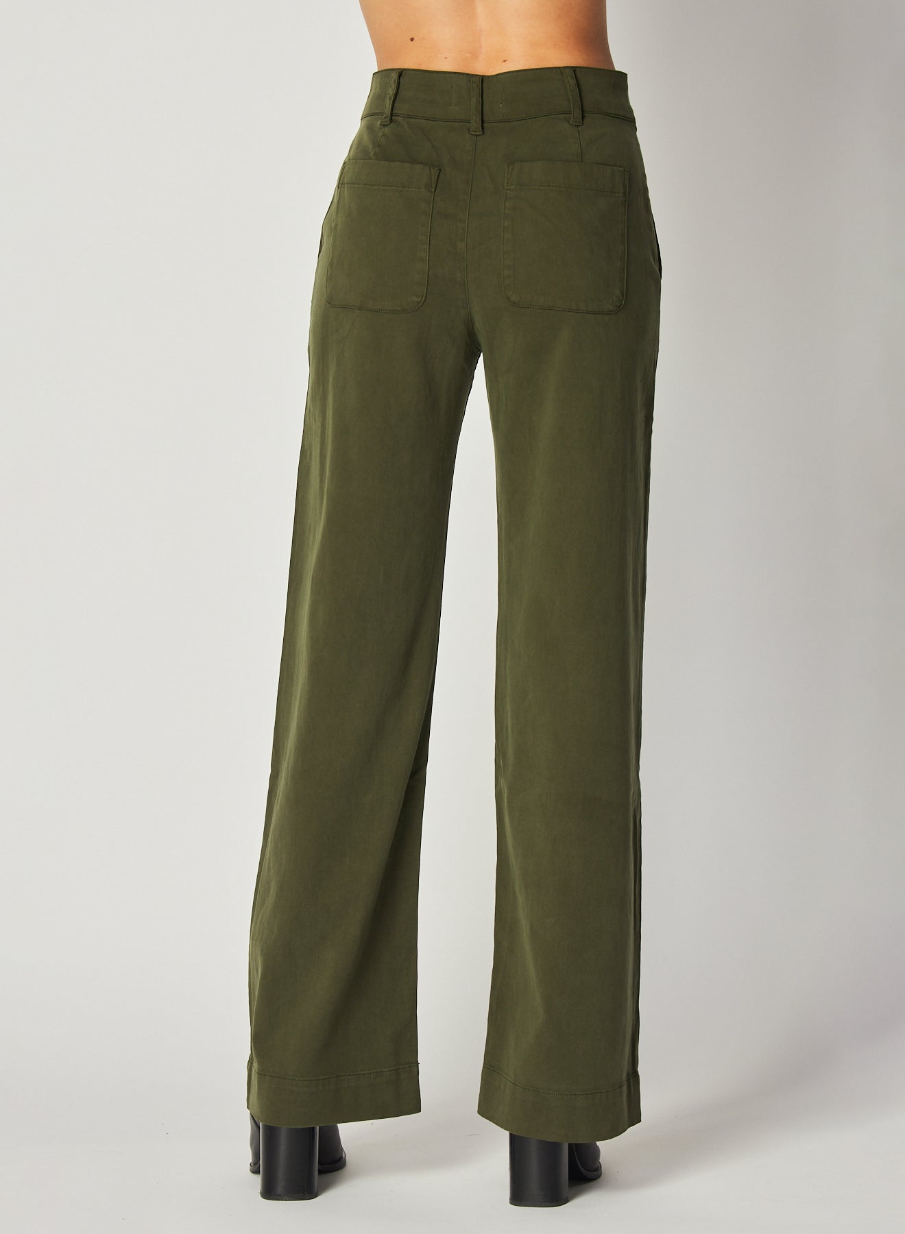 Bella DahlSydney Wide Leg Pant - Italian HerbBottoms